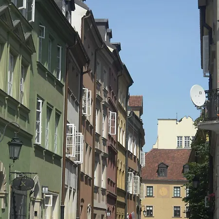 아파트 In The Old Town *